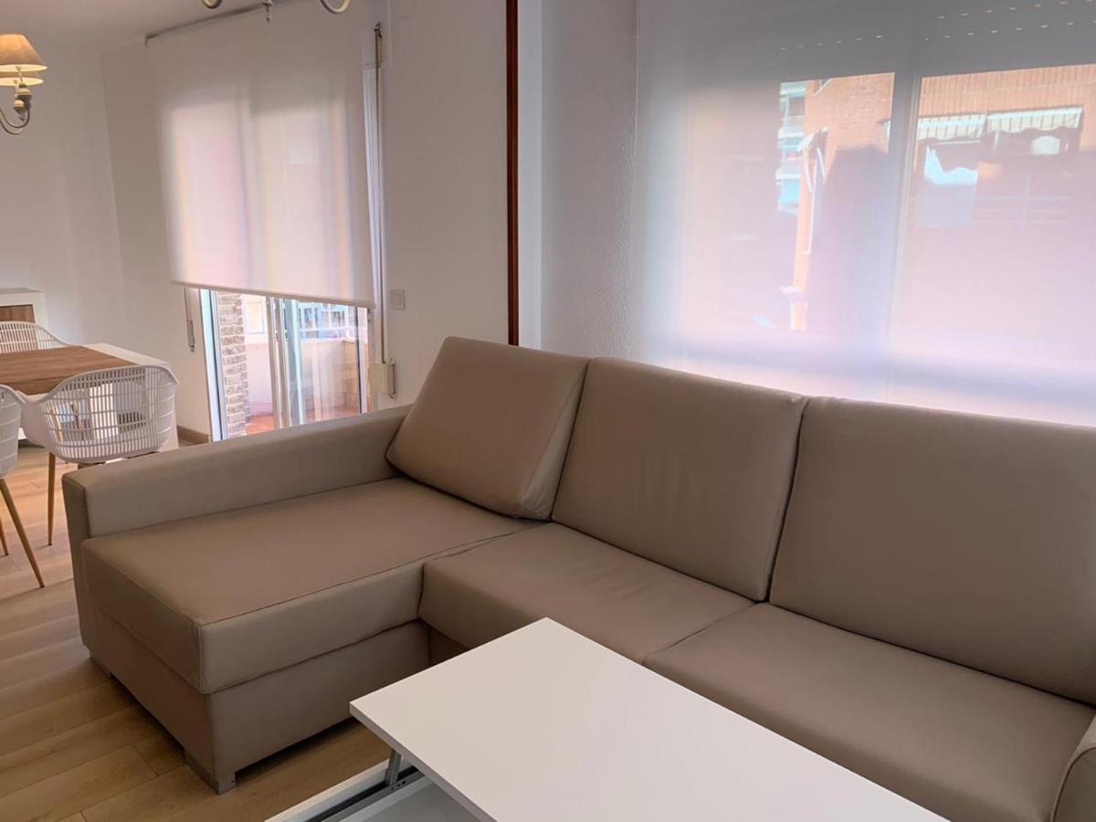 Acogedor Y Espacioso Apartamento En Alicante Apartment Luaran gambar
