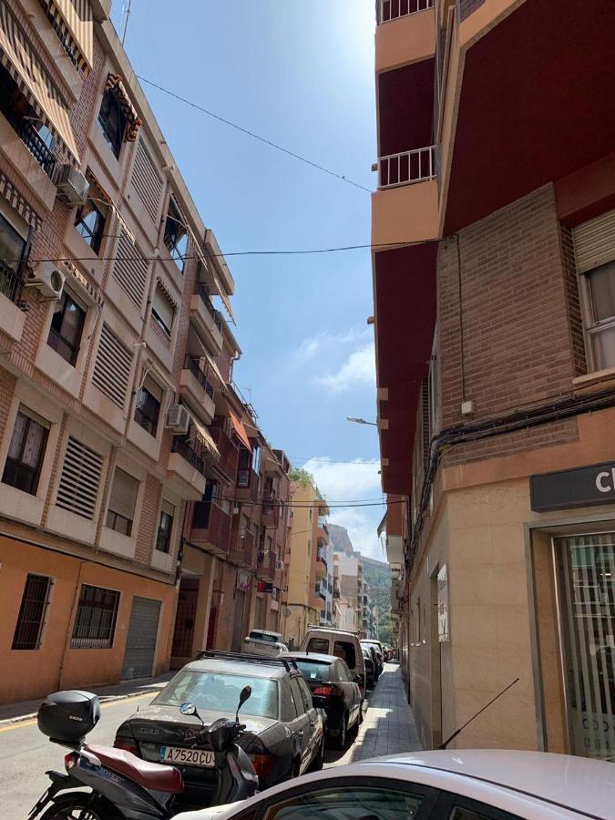Acogedor Y Espacioso Apartamento En Alicante Apartment Luaran gambar